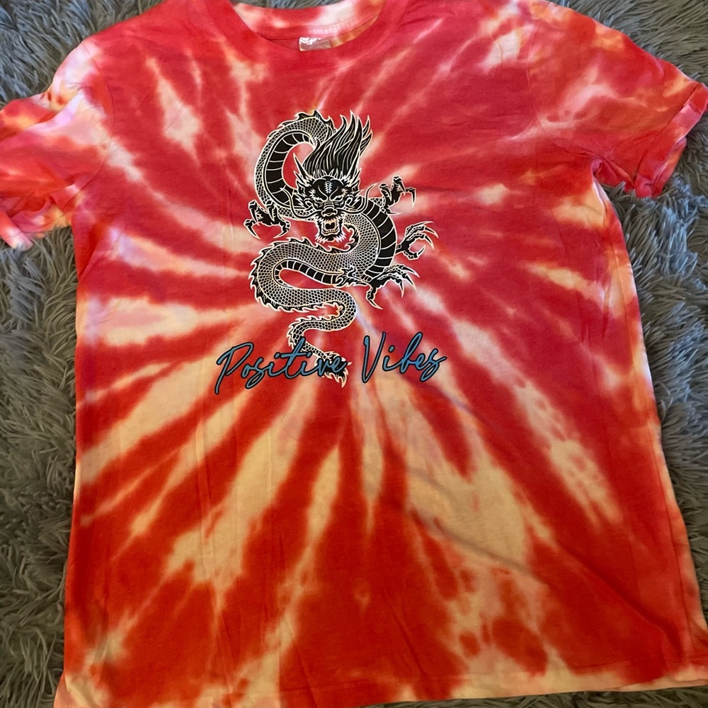 Women’s shirt!❤️‍🔥